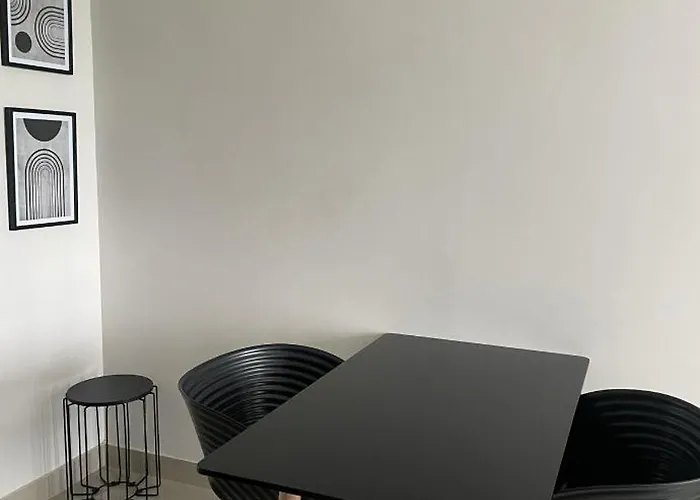 Umhlanga Modern Nest Studio